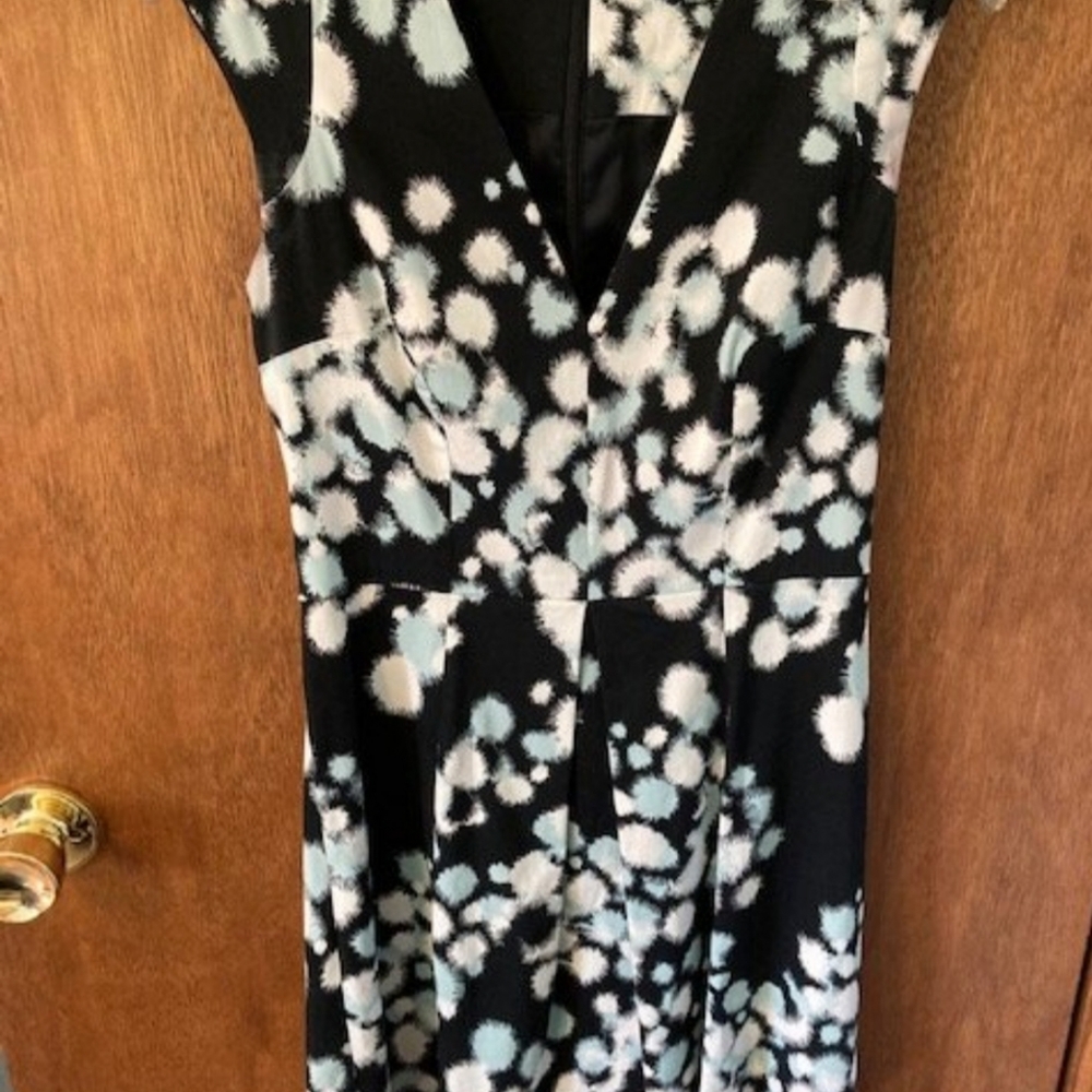 ⚘French Connection sleeveless dress